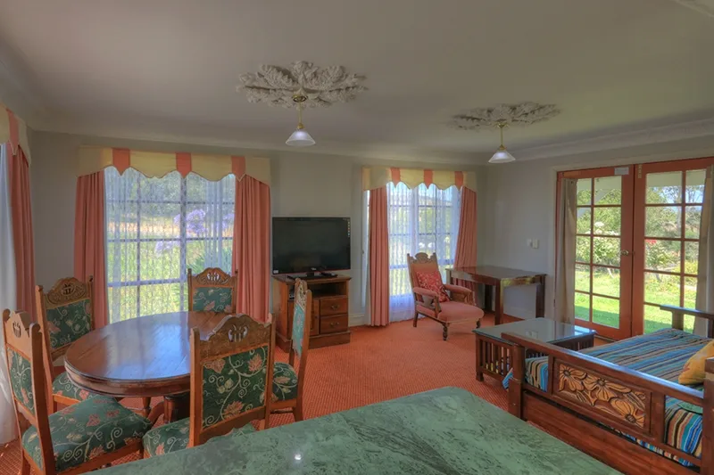 16 Cottage 2 bedroom
