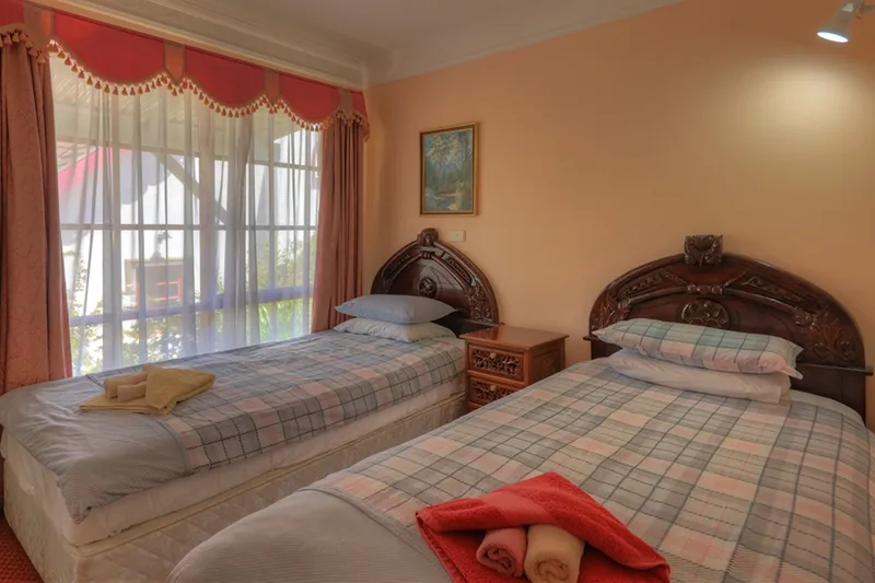 16 Cottage 2 bedroom
