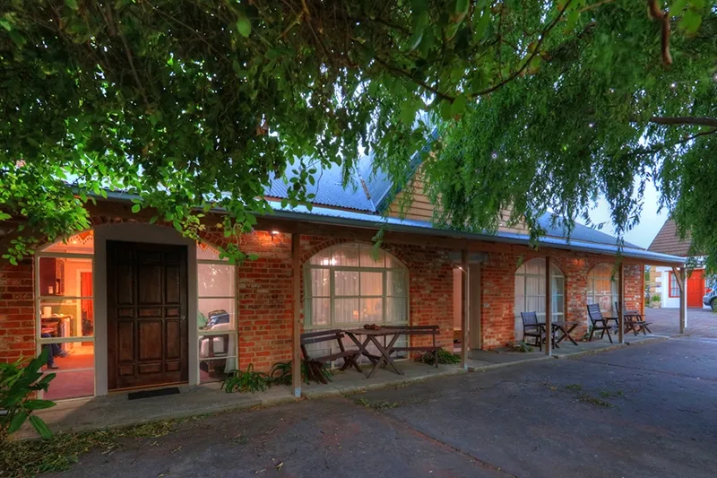 Moorpark Suite