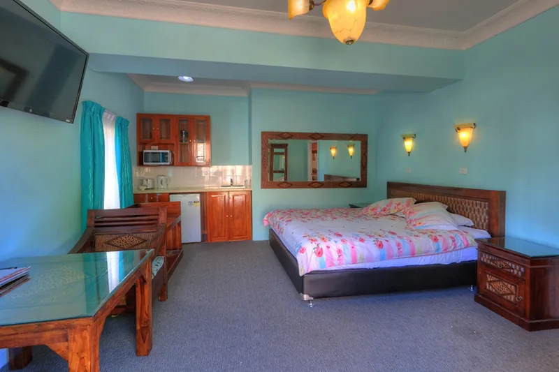 Emily Suite