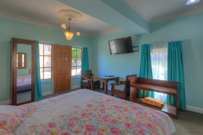 Emily Suite