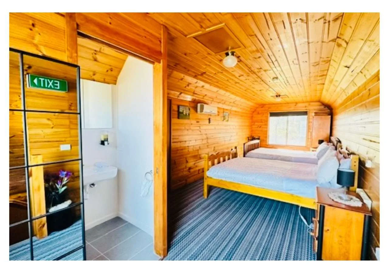 Alexanders The Chalet