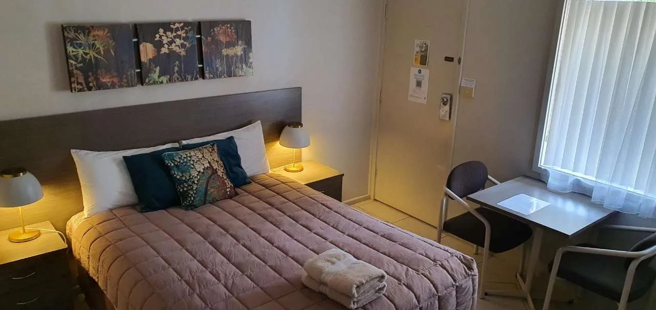 Queen Room 3 - 2Nights