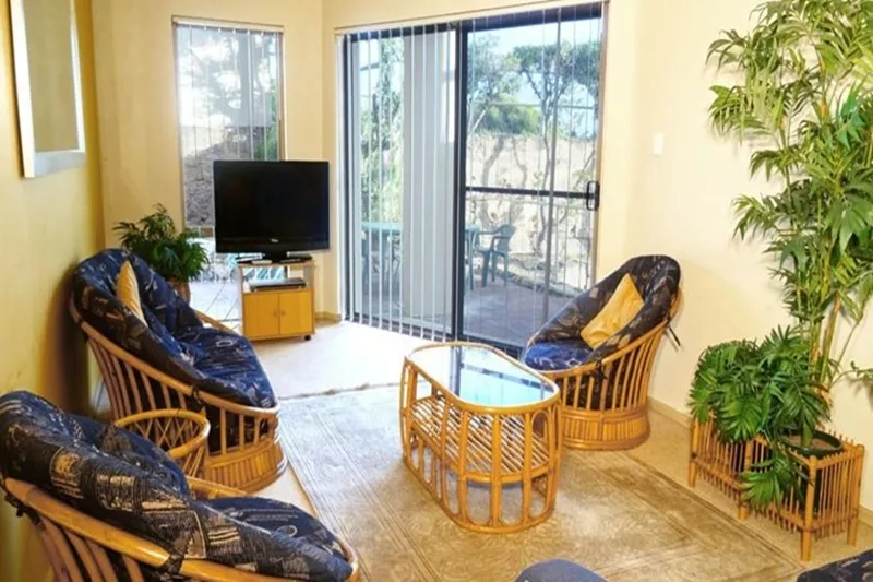 Scarborough & Absolutely Beachfront