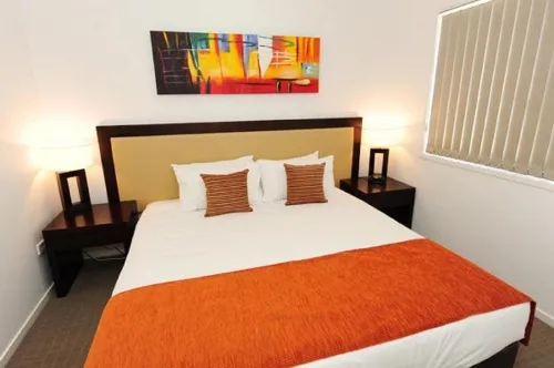 Townhouse Apartment 1 (3 Bedrooms)