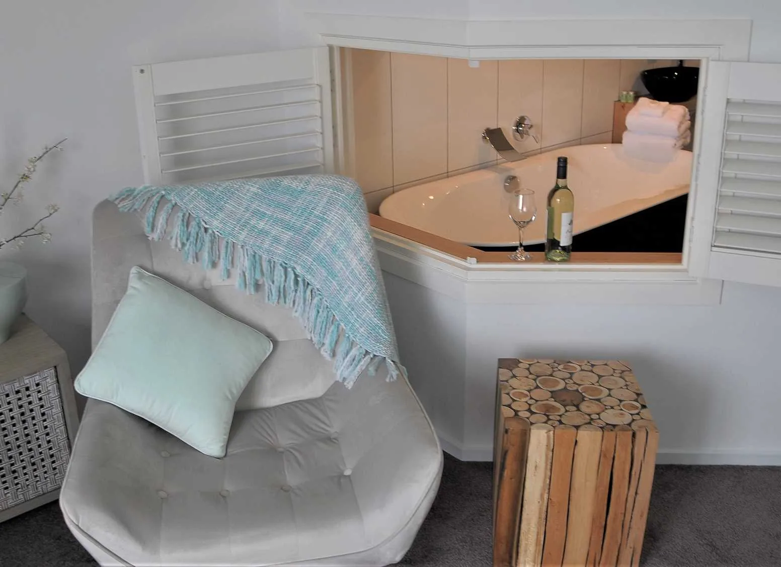 Apartment Five