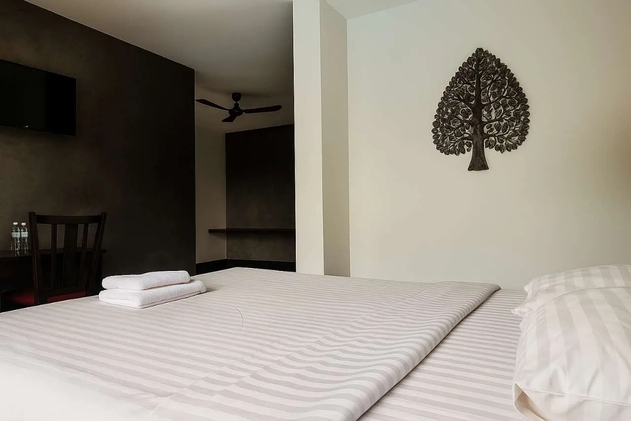 King Suite with Terrace and Pool View