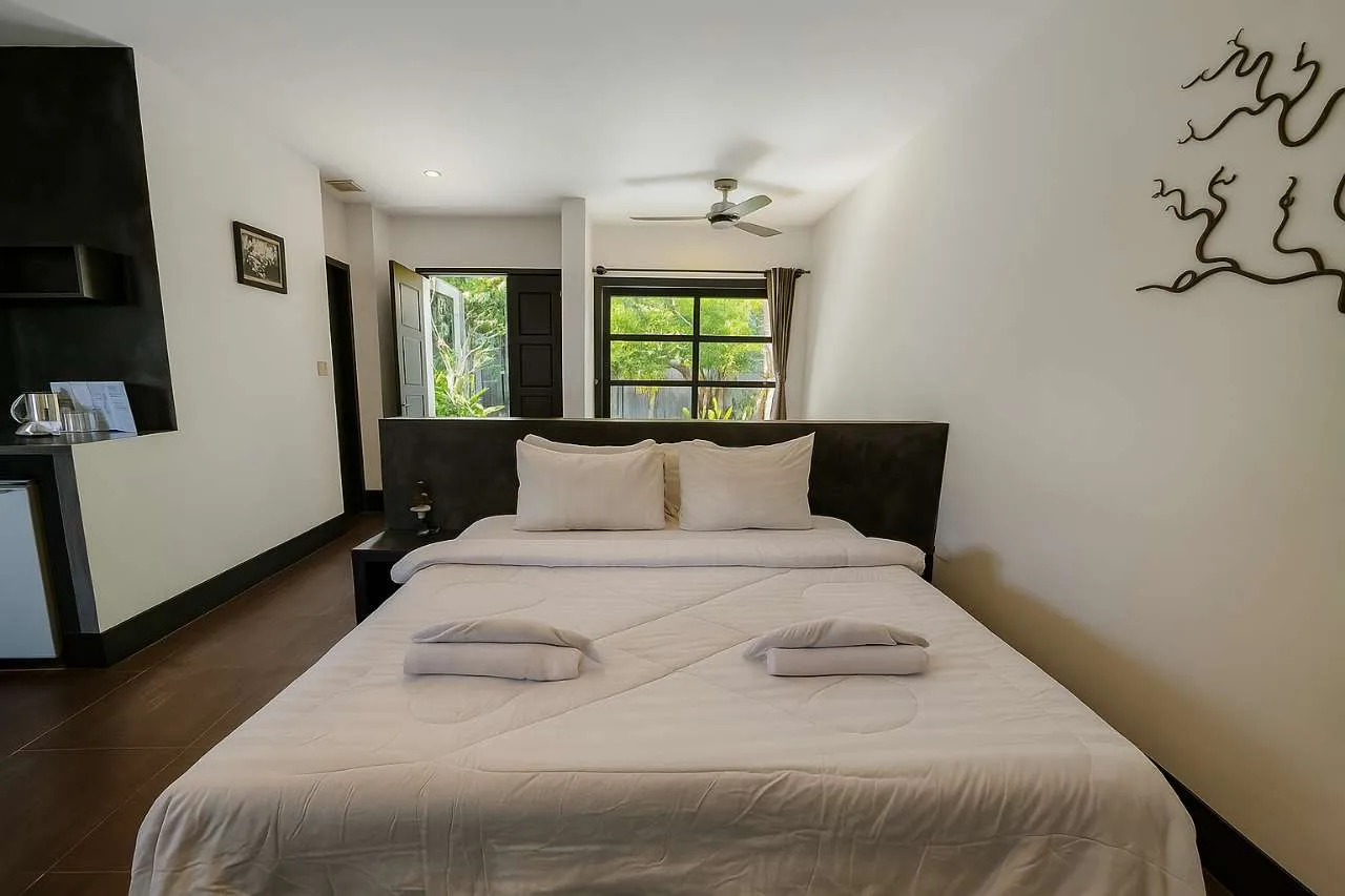 King Room with Pool View
