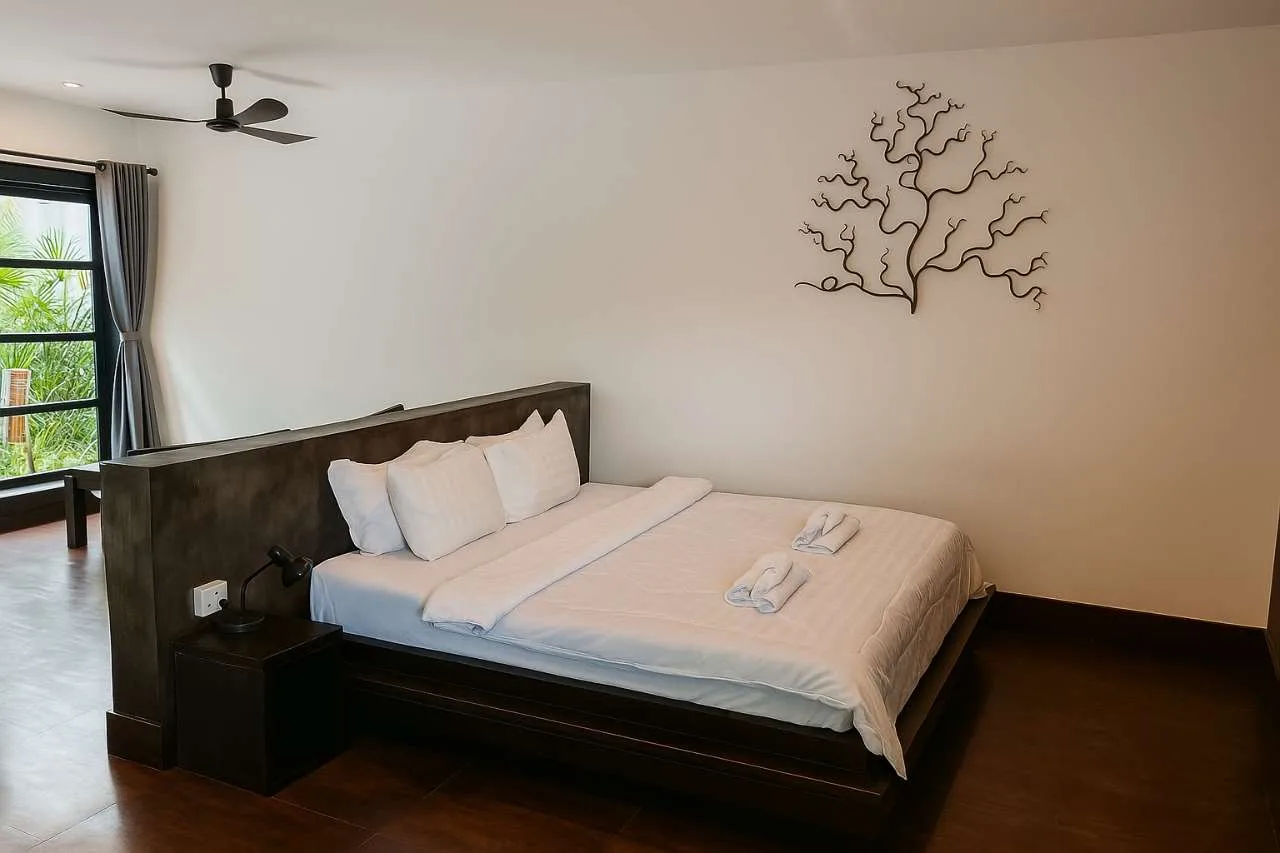 King Room with Pool View