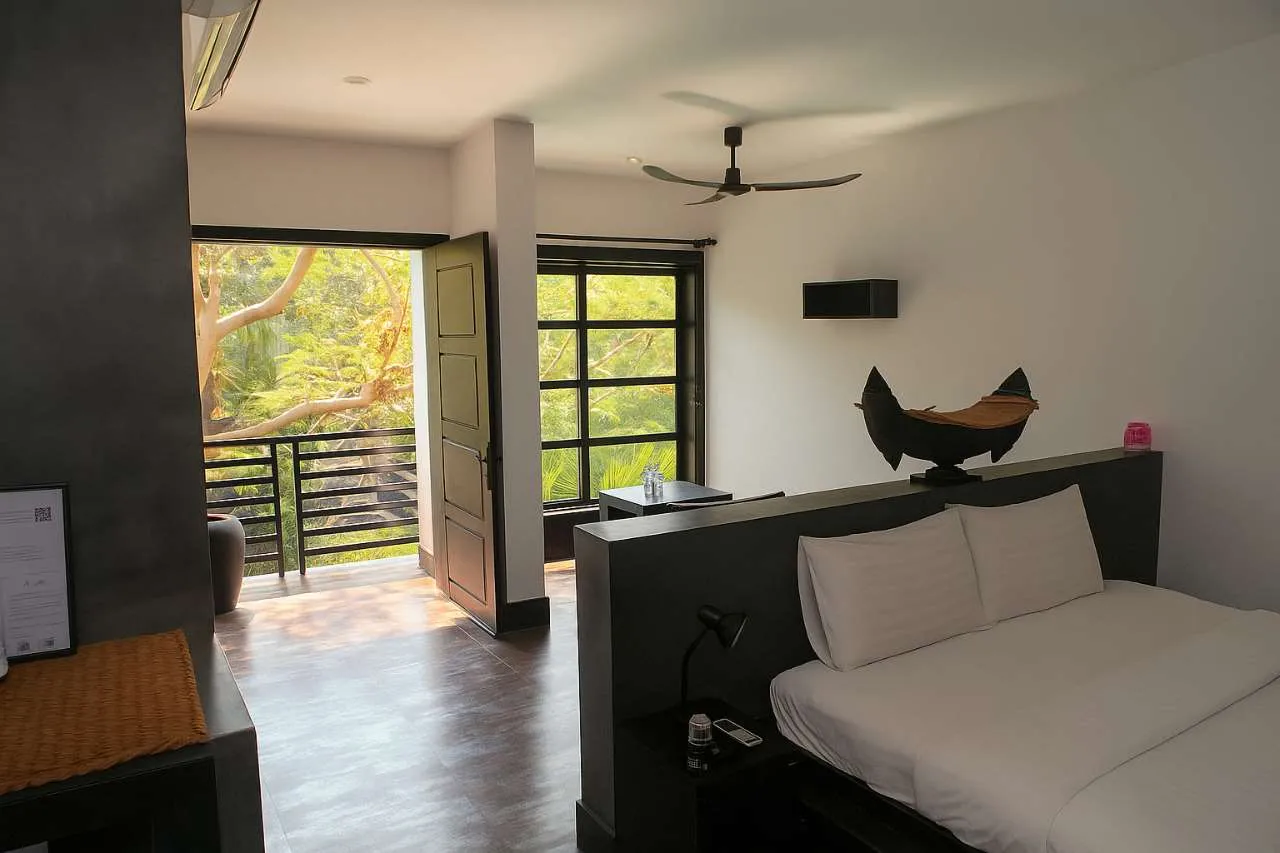 King Room with Balcony
