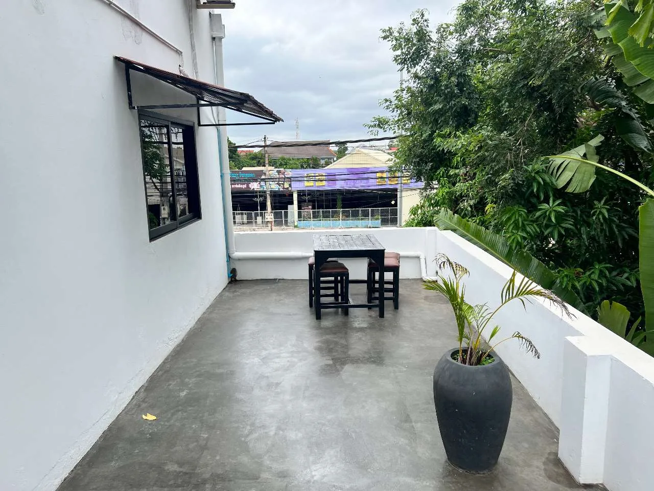 Apartment with Terrace