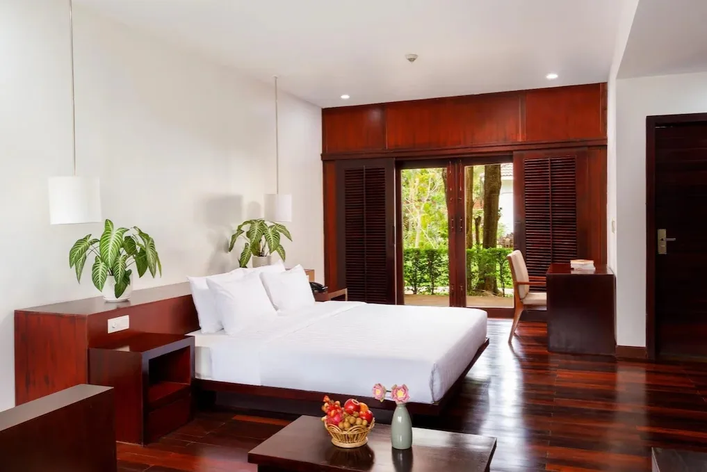 Junior Suite (King)