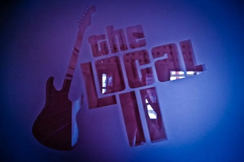 The Local - Riverside Guesthouse