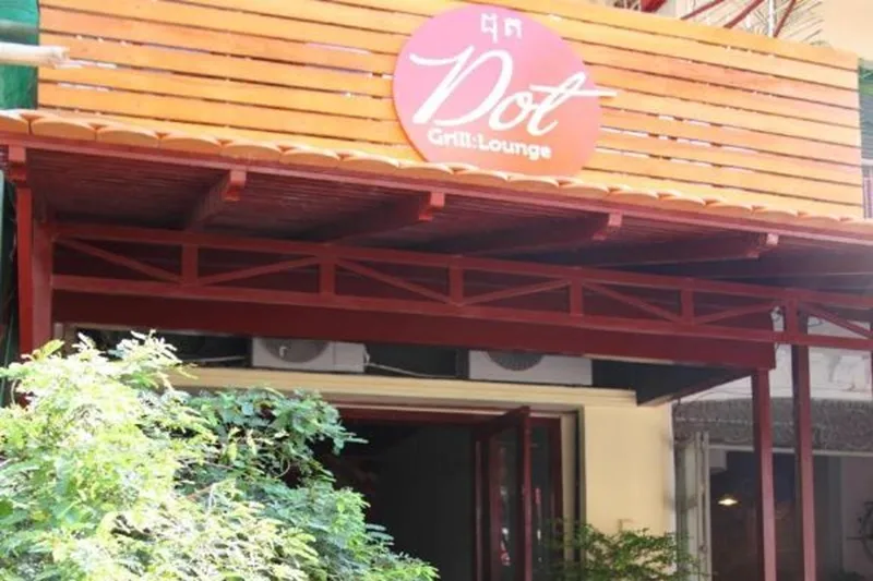 The Local - Riverside Guesthouse