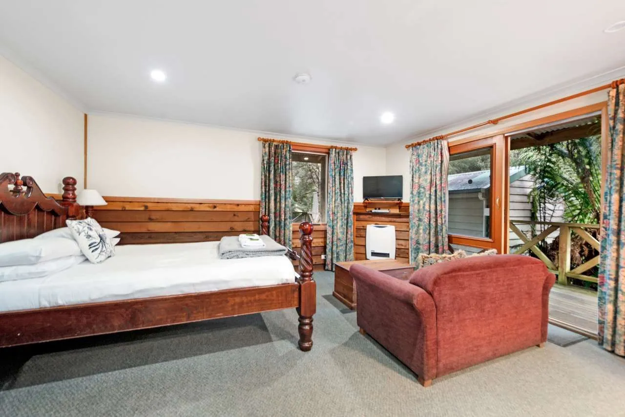 4 Dragon Fly Suite, Cradle Forest Cottages