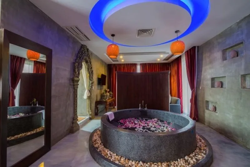 Cambana Royal Suite