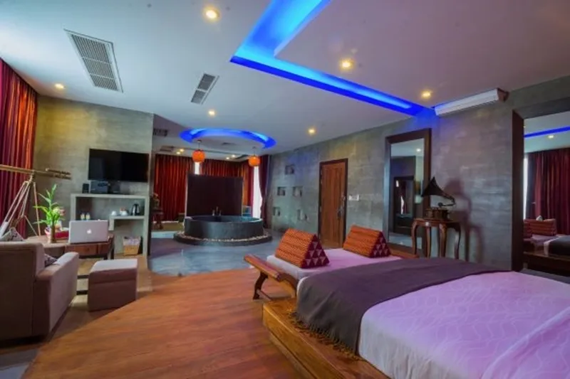 Cambana Royal Suite