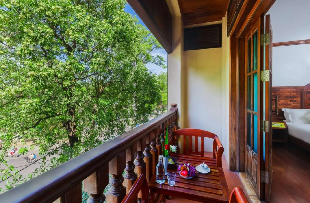 Deluxe Double River View