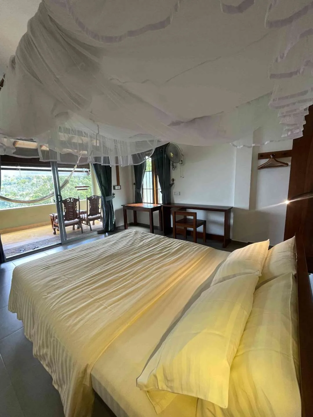 Double bed room Mountain View B/B