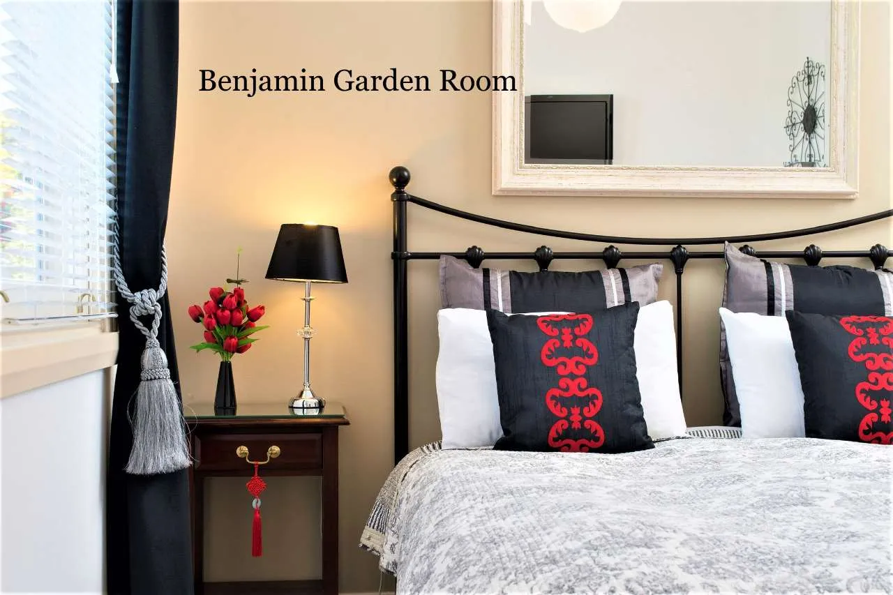 Benjamin Garden Queen - No Breakfast