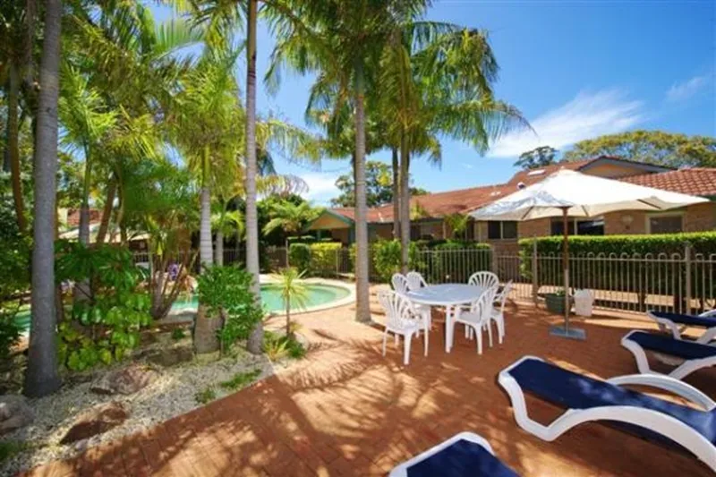 Two Bedroom w Courtyard
