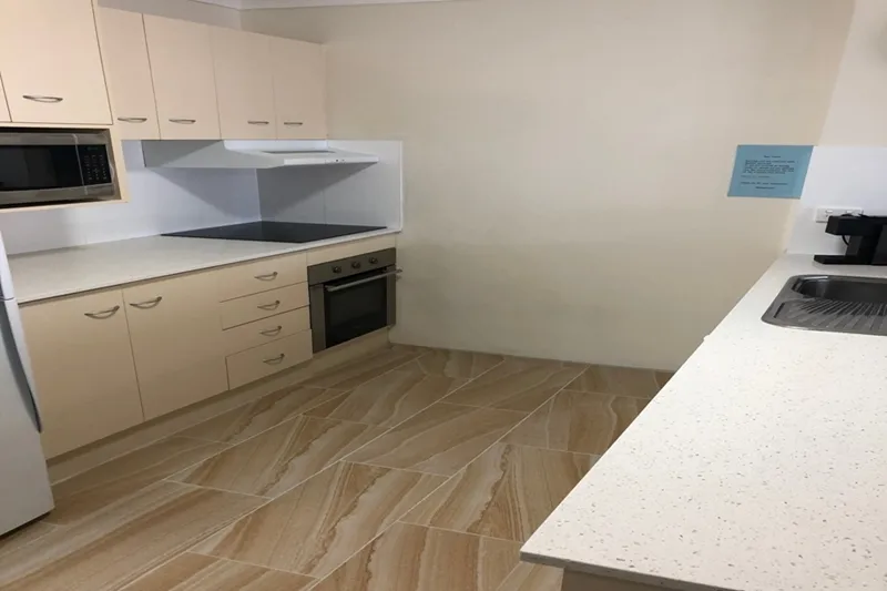 King Deluxe One Bedroom w Balcony