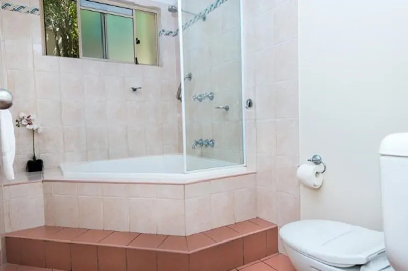 One Bedroom w Pool View