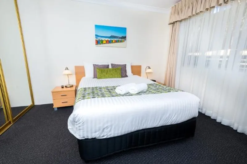 Two Bedroom w Courtyard