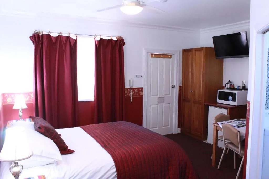 Lodge Outback Motel
